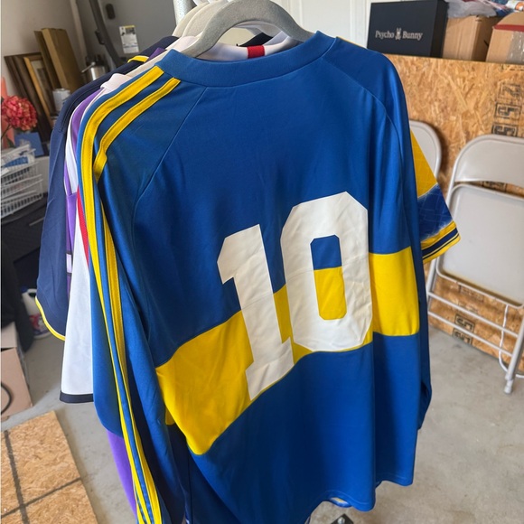 Retro and 2025 Jerseys!! - Picture 6 of 16